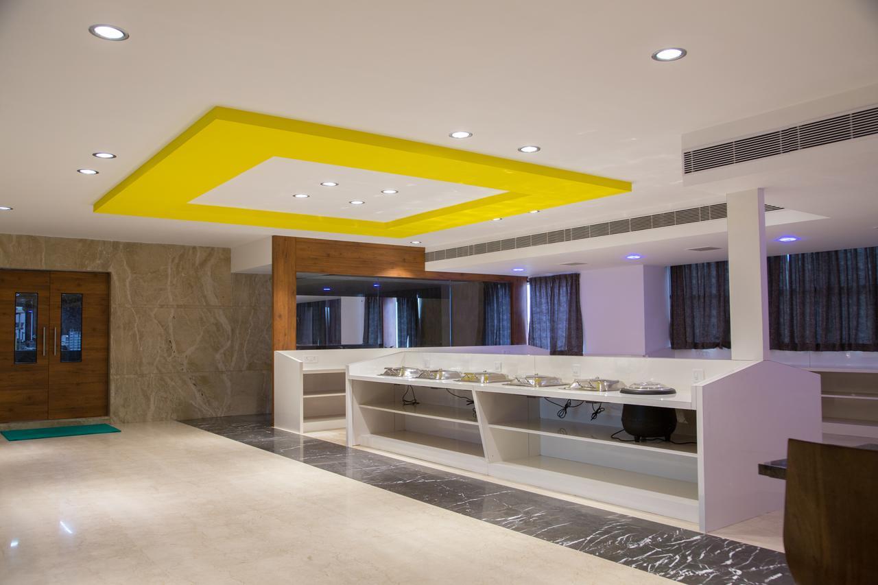 Hotel Hills Tirupattur Tiruppatur Exterior foto